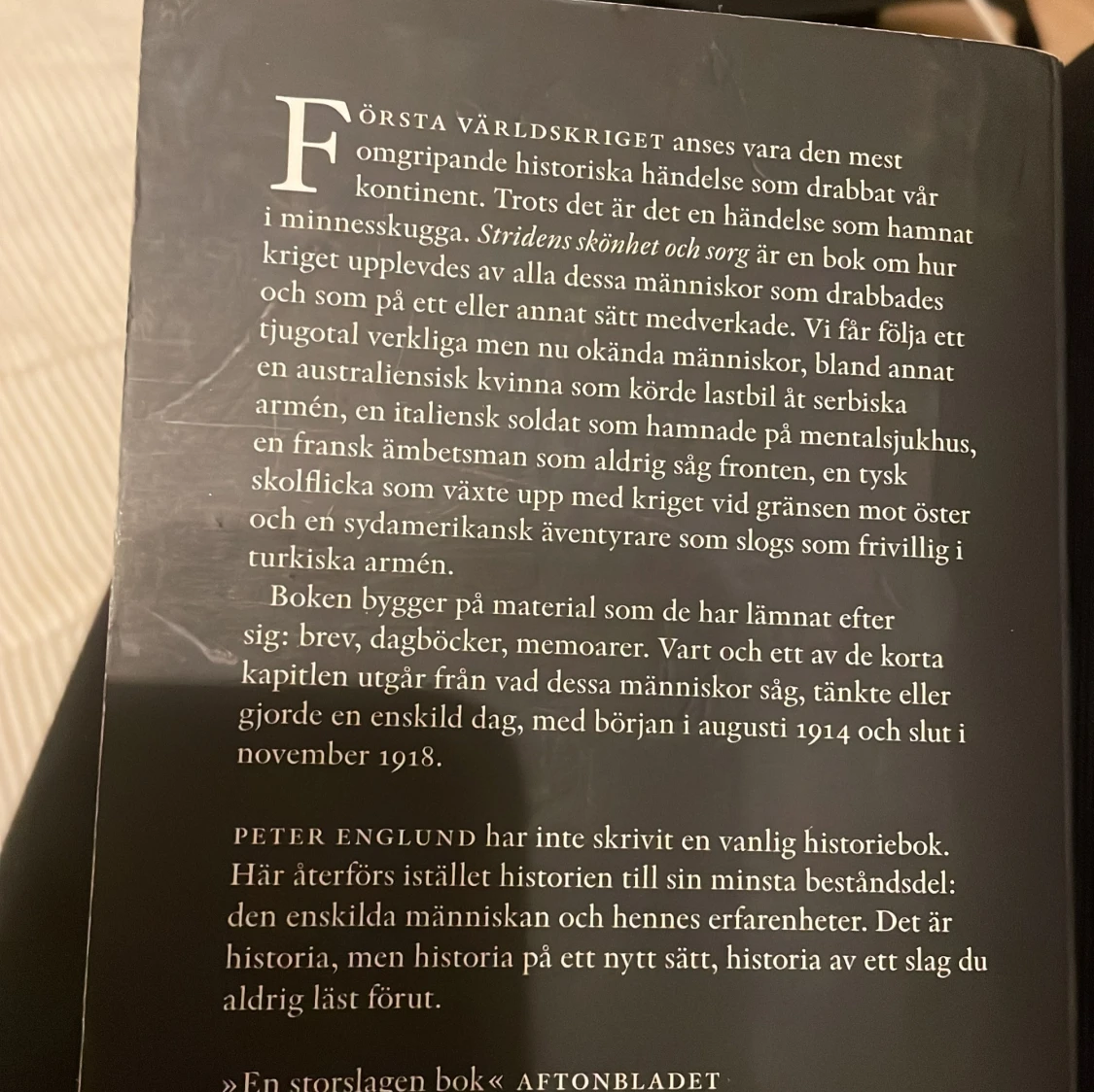 Stridens skönhet och sorg bok - 1