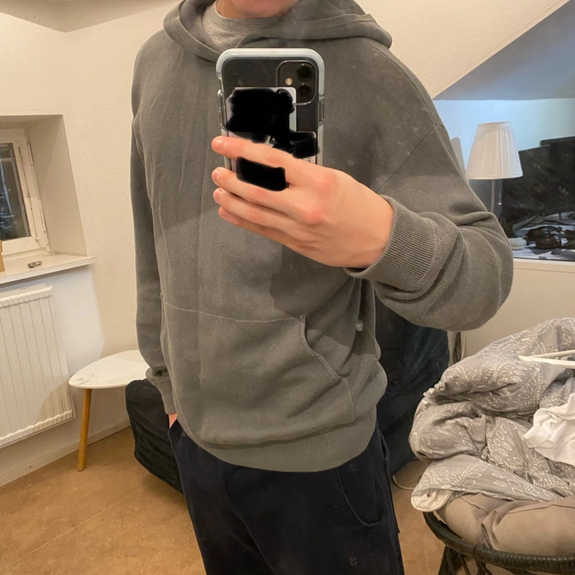 Grå hoodie från Massimo Dutti - 4