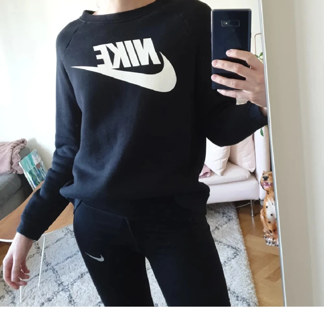 Svart sweatshirt från Nike