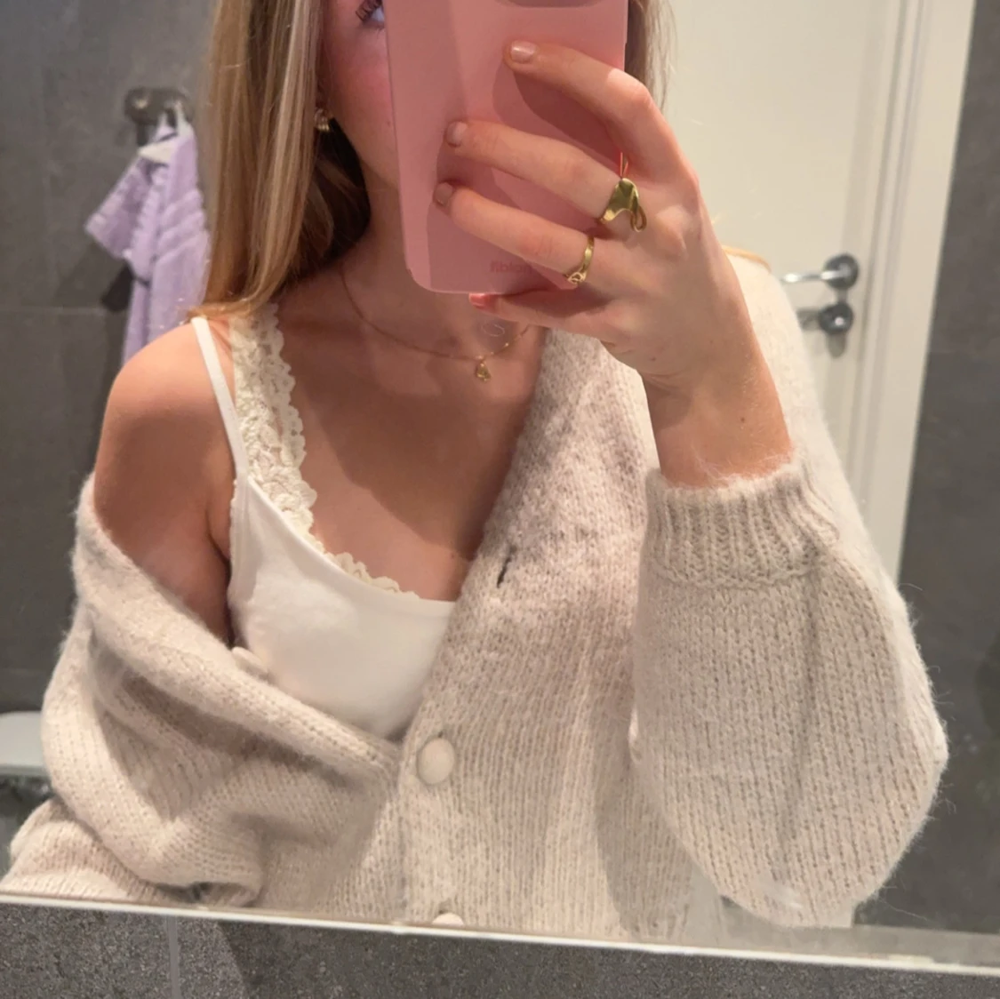 Beige stickad kofta från ONLY