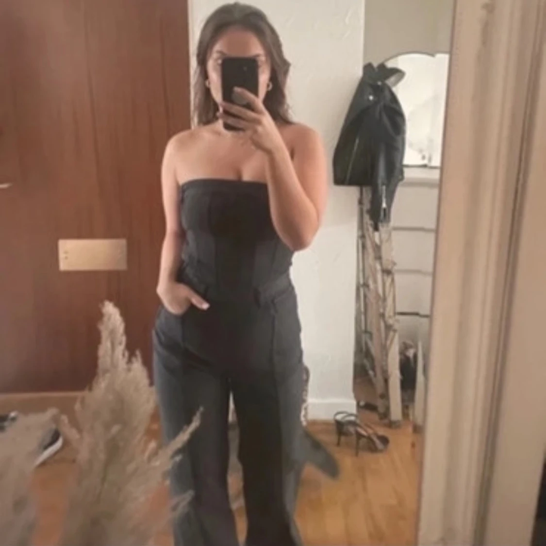  axelbandslös jumpsuit - 1