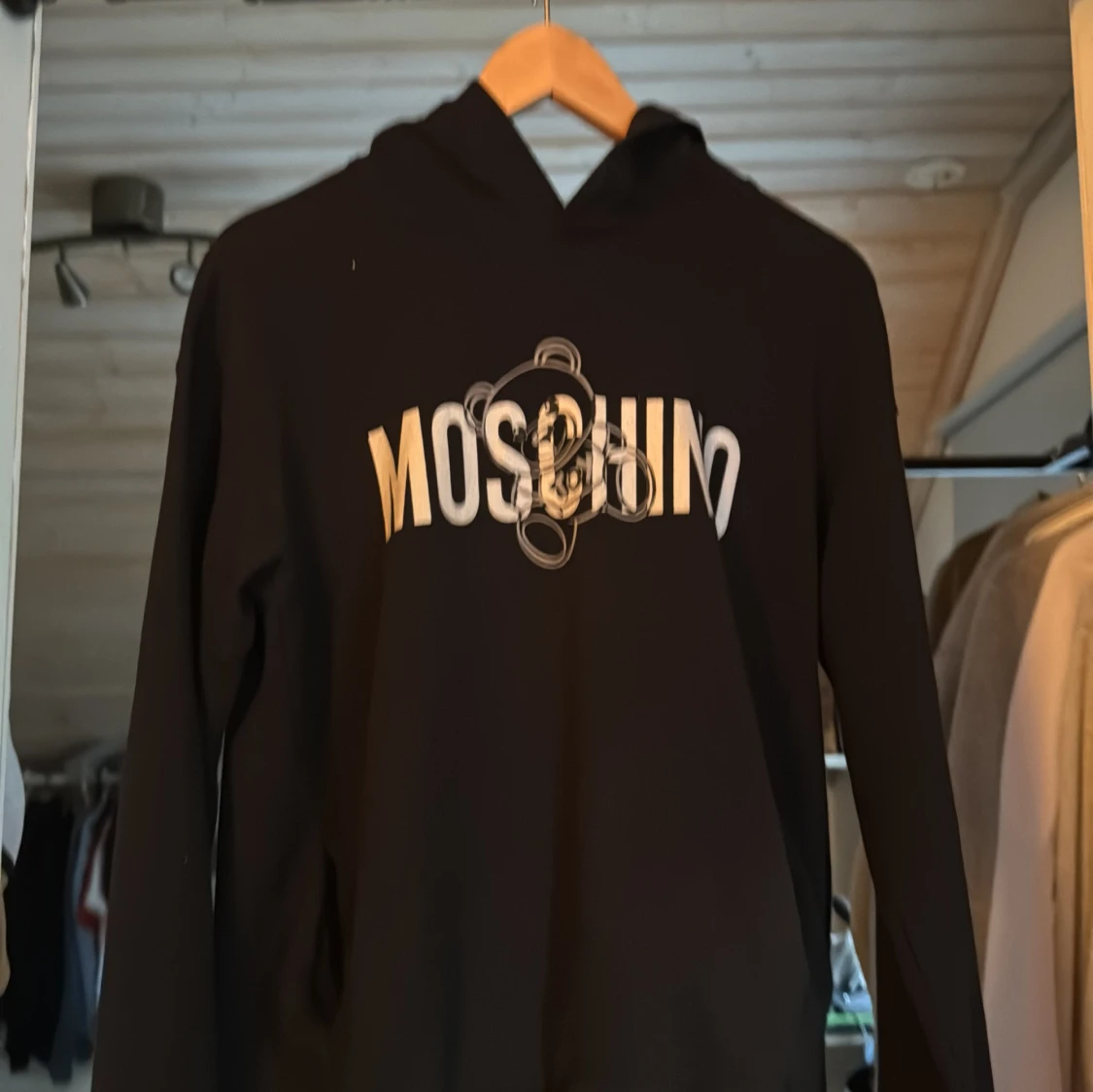Moschino hoodie  - 92