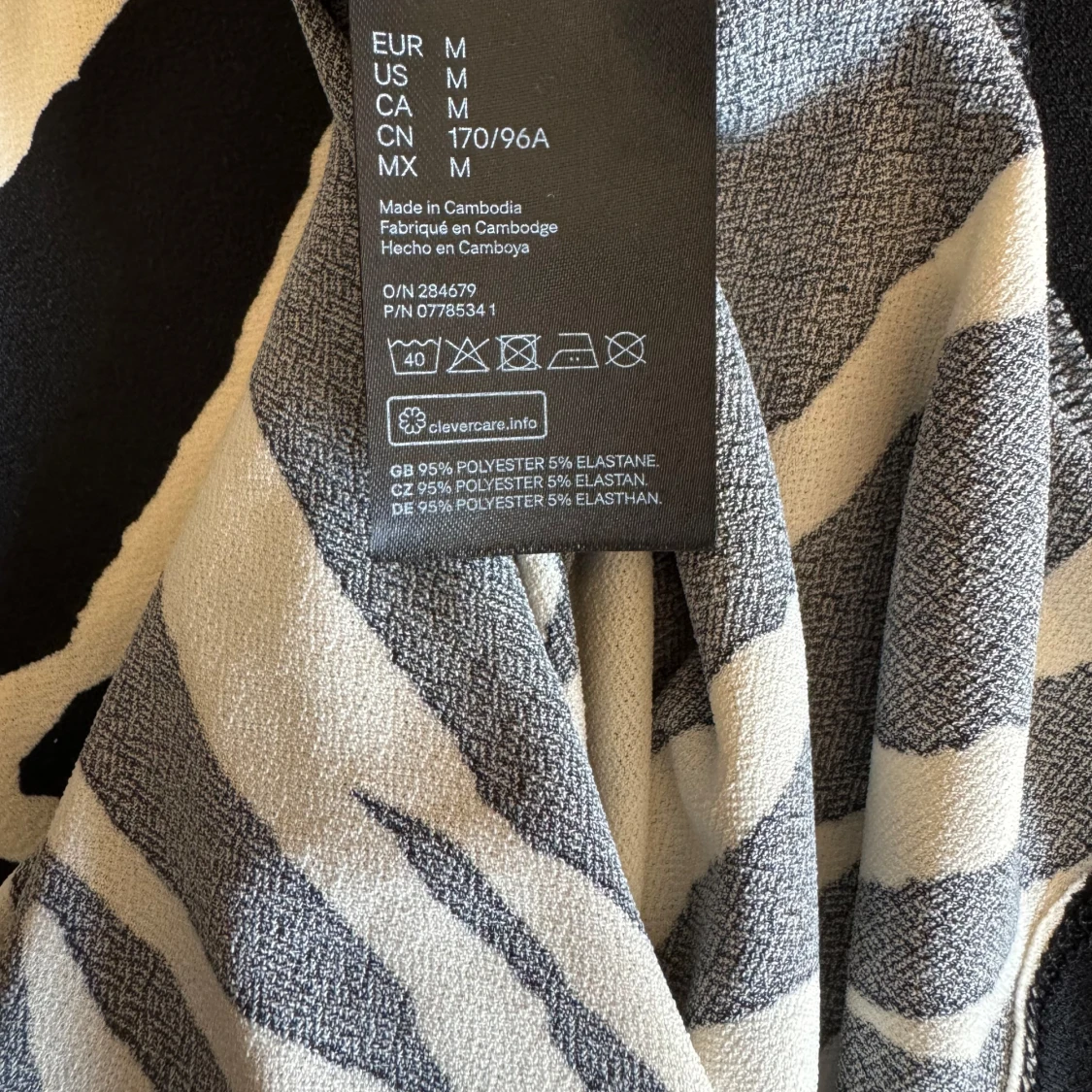 Zebramönstrad klänning - 93