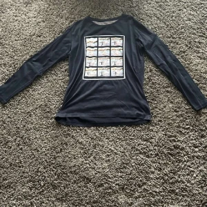 Limitato tröja  - Lång armad T-shirt Limitato storlek m 