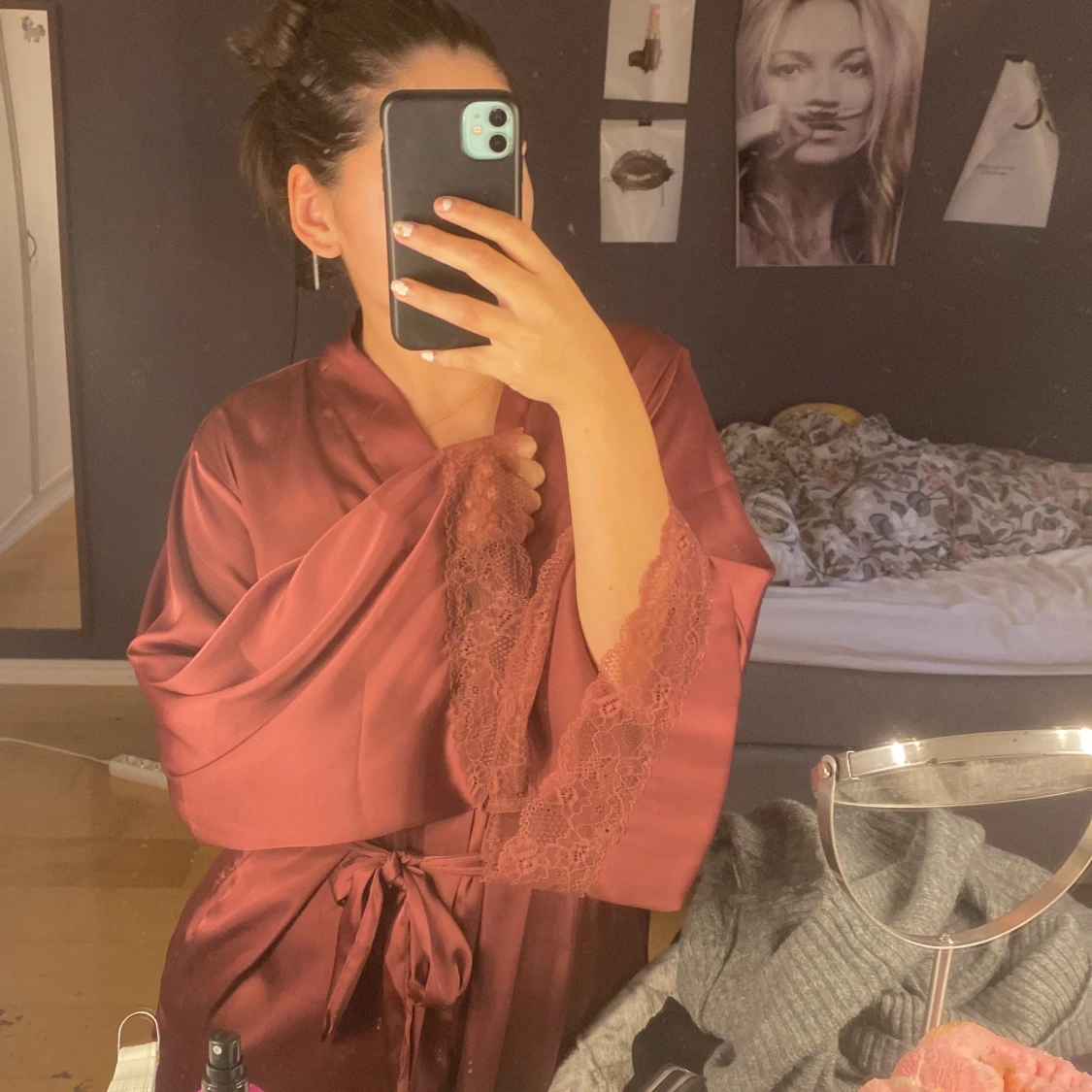 spets morgonrock/natt grej - 90