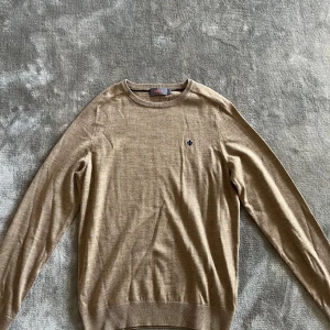 Merinoull tröja Morris - Merinoullströja från Morris i storlek M, aldrig använd.