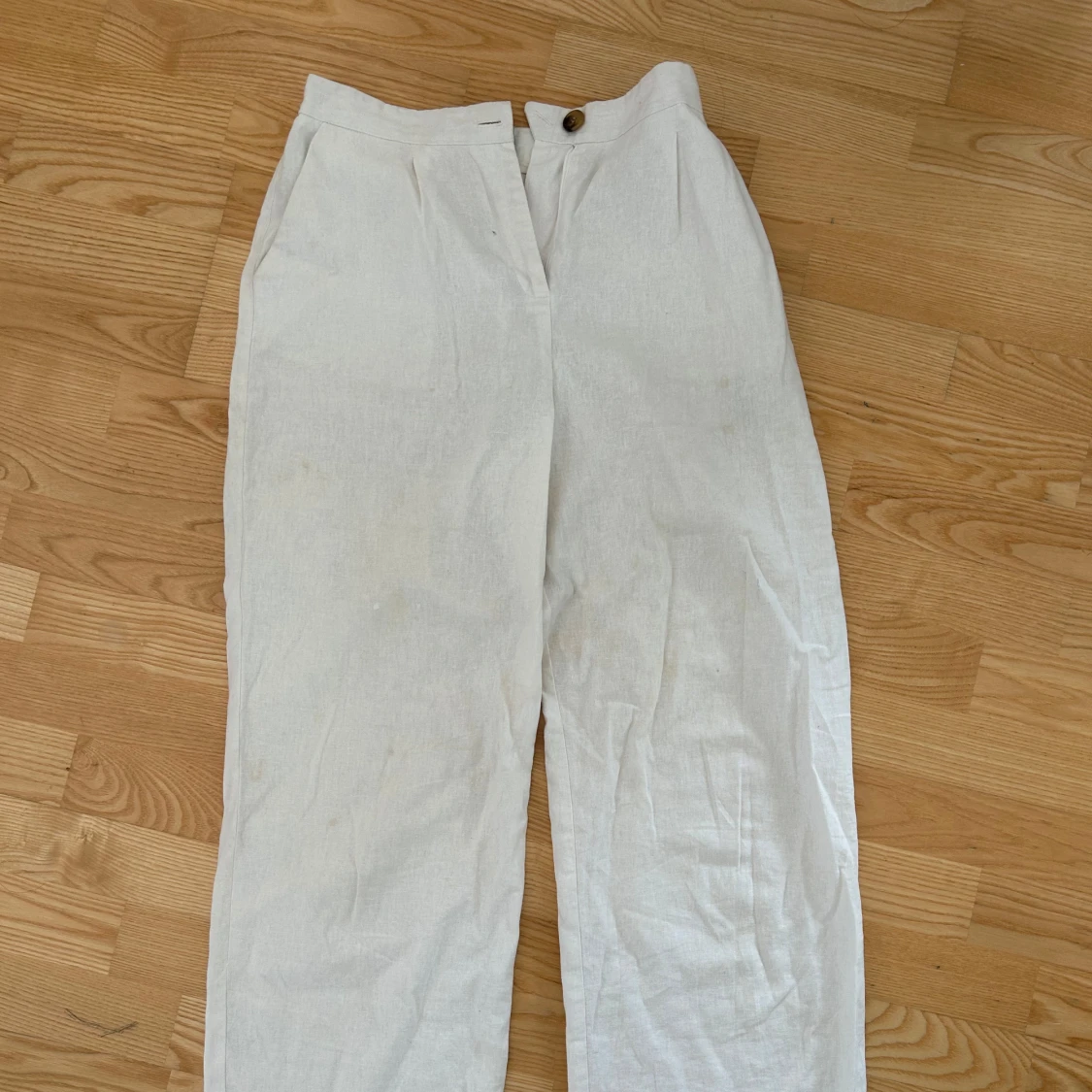 Vita linnebyxor från asos