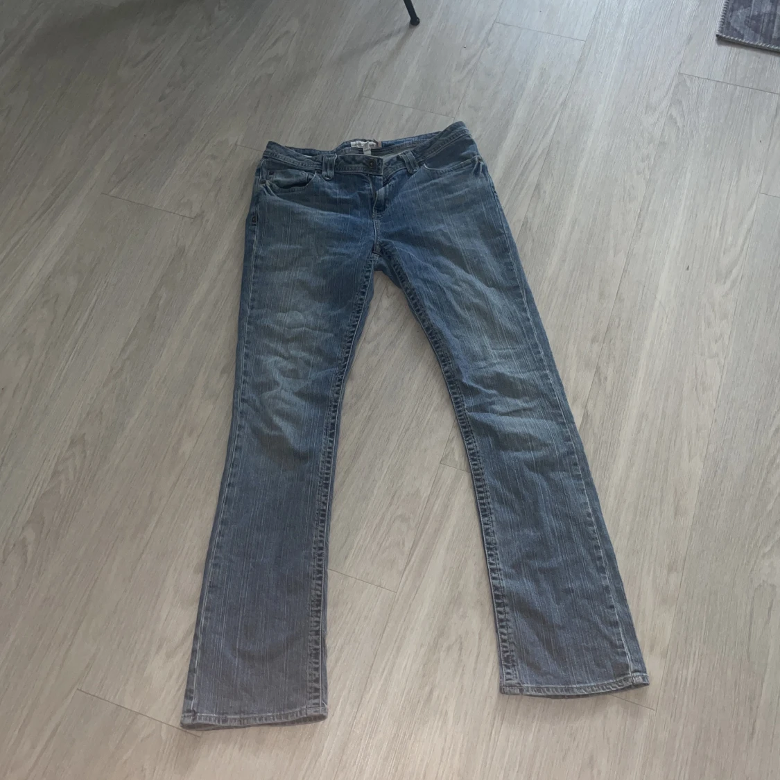 Lågmidjade jeans