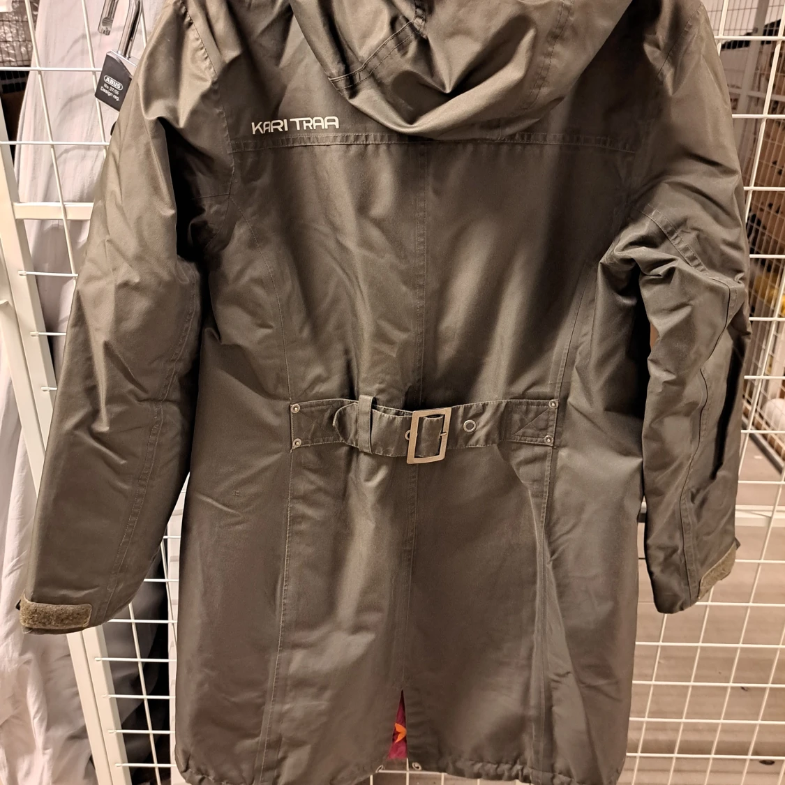 Grön parkajacka från Kari Traa - 90