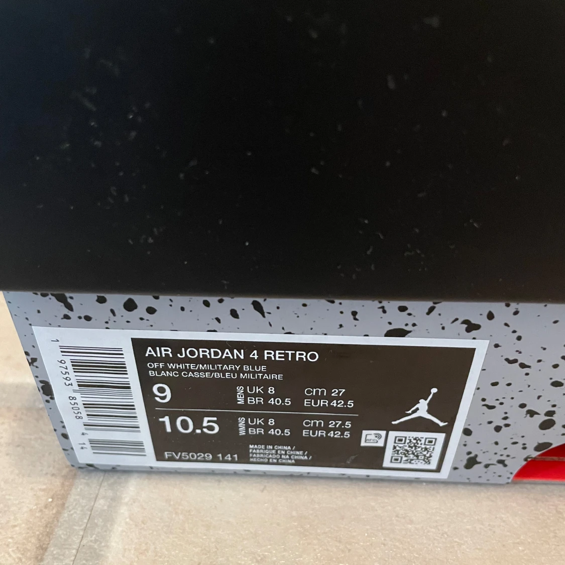 Jordan 4 military blue  - 92