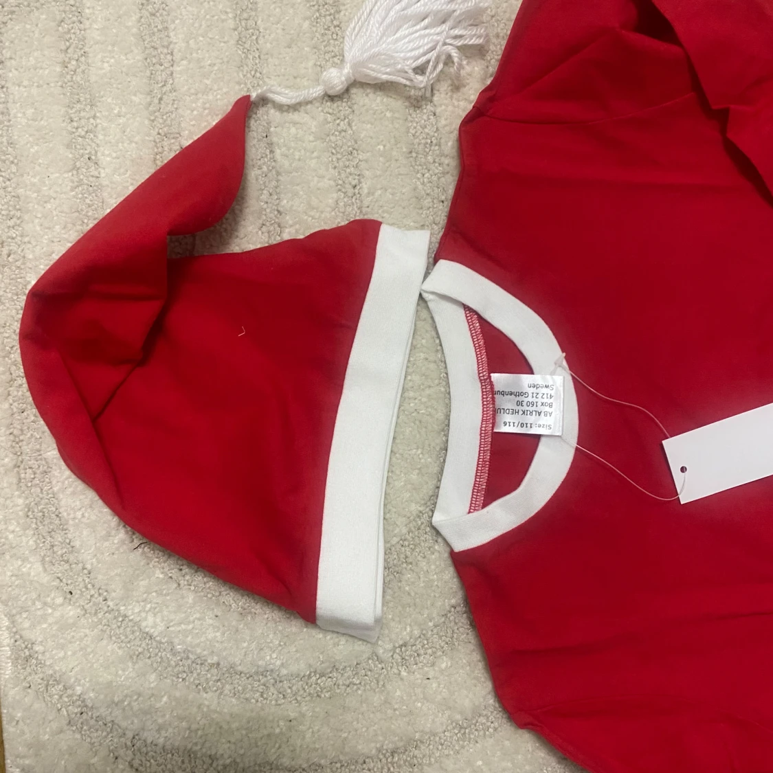 Röd tomtedräkt med luva - 91