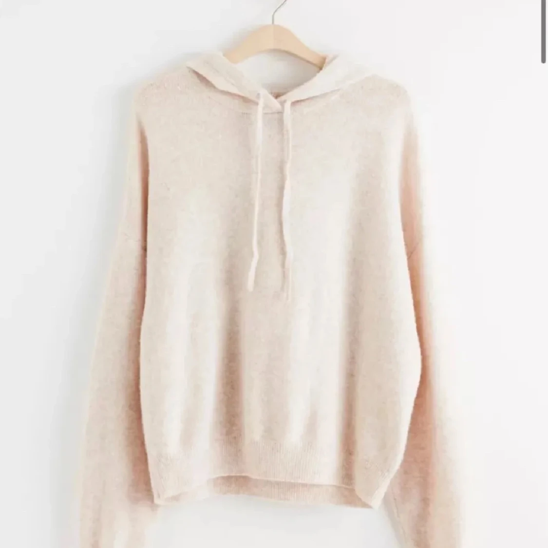 Beige hoodie - 91
