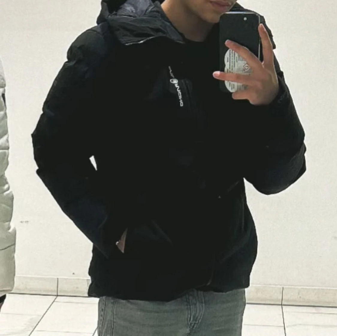 Svart dunjacka från Sail Racing - 92