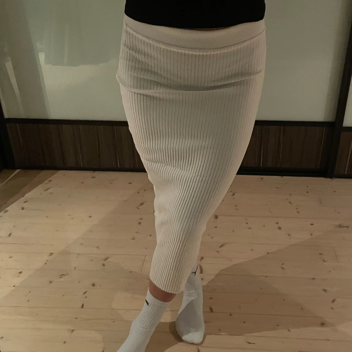 Vit ribbad kjol - 90