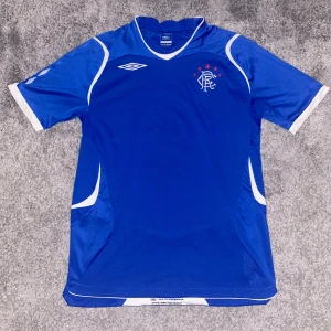 Rangers 2008/09 första ställ - Mycket bra skick. Inga skador. Storlek M