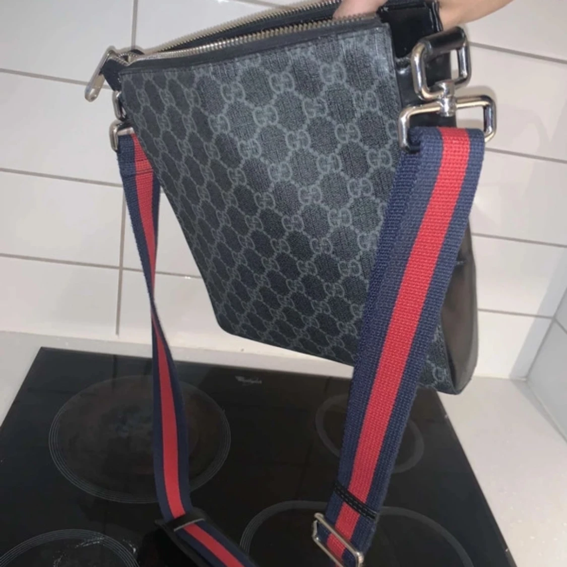 Äkta gucci väska - 90