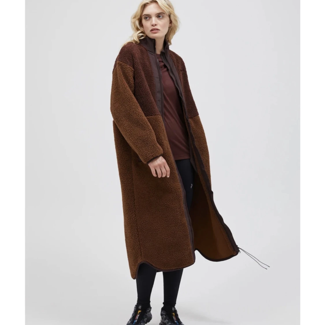 PEAK PERFORMANCE oversized teddyjacka  - 91