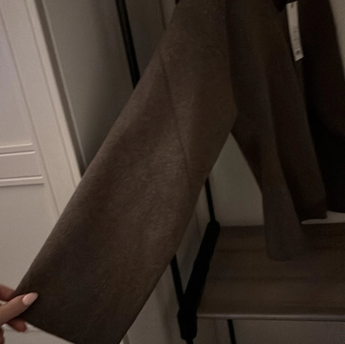 Brun stickad tröja från Neo Noir - 91