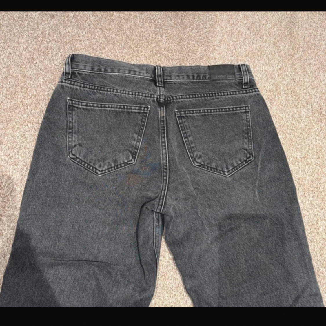 Grå lågmidjade jeans - 92