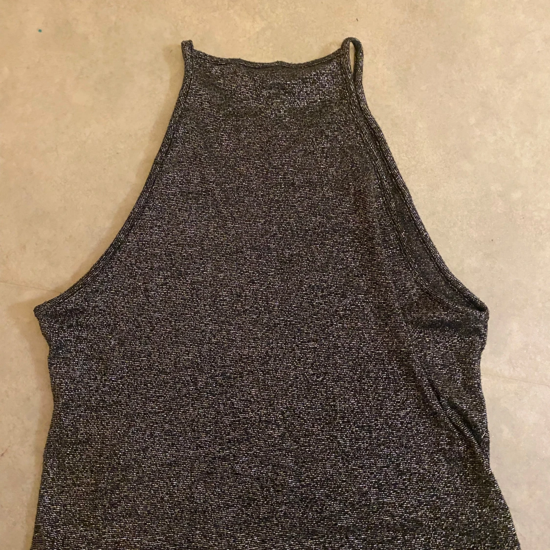 Glittrig linne från H&M Divided - 90