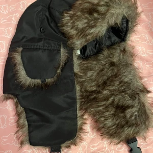 Ushanka - En fin aldrig använt ushanka