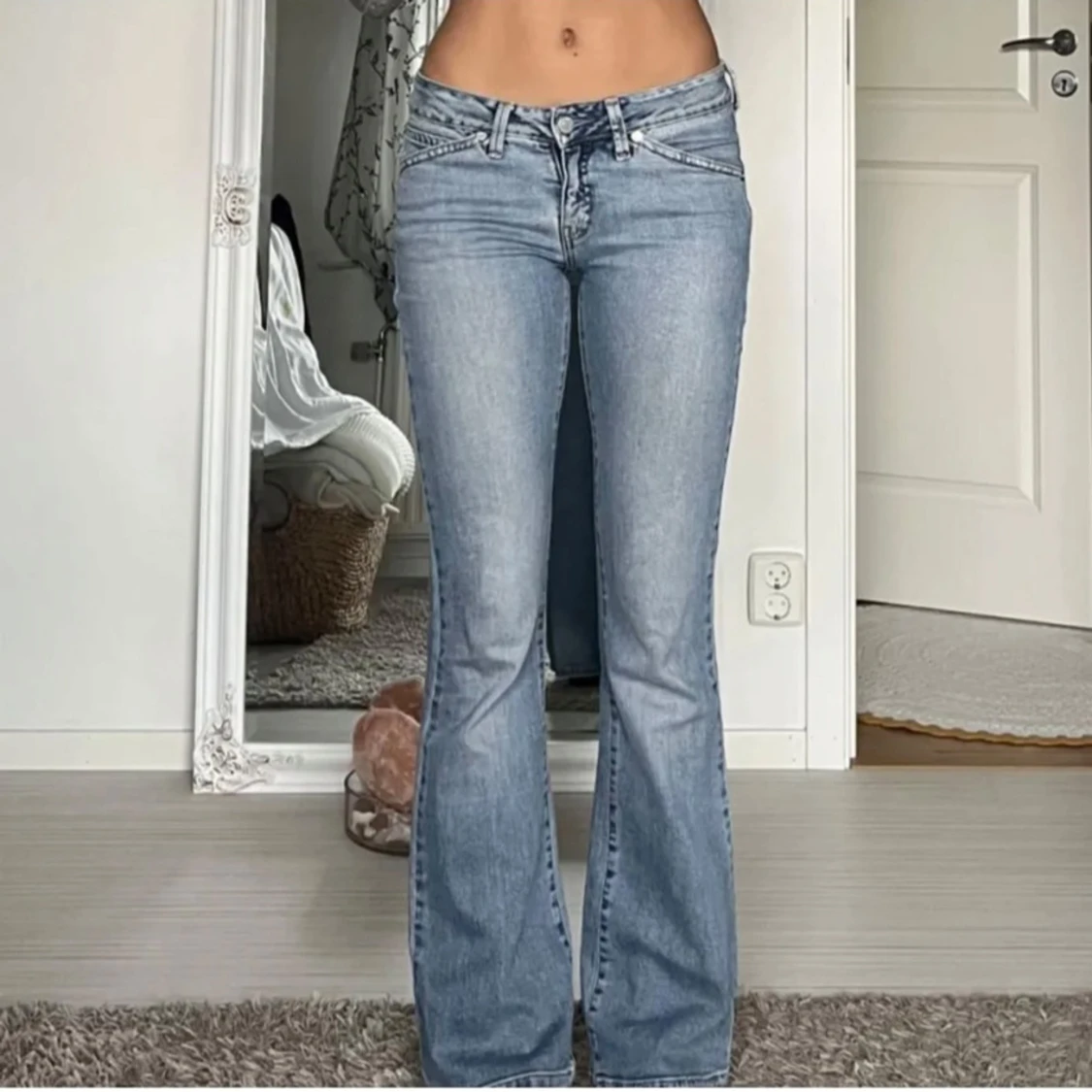 Blå bootcut jeans från Levi's - 91