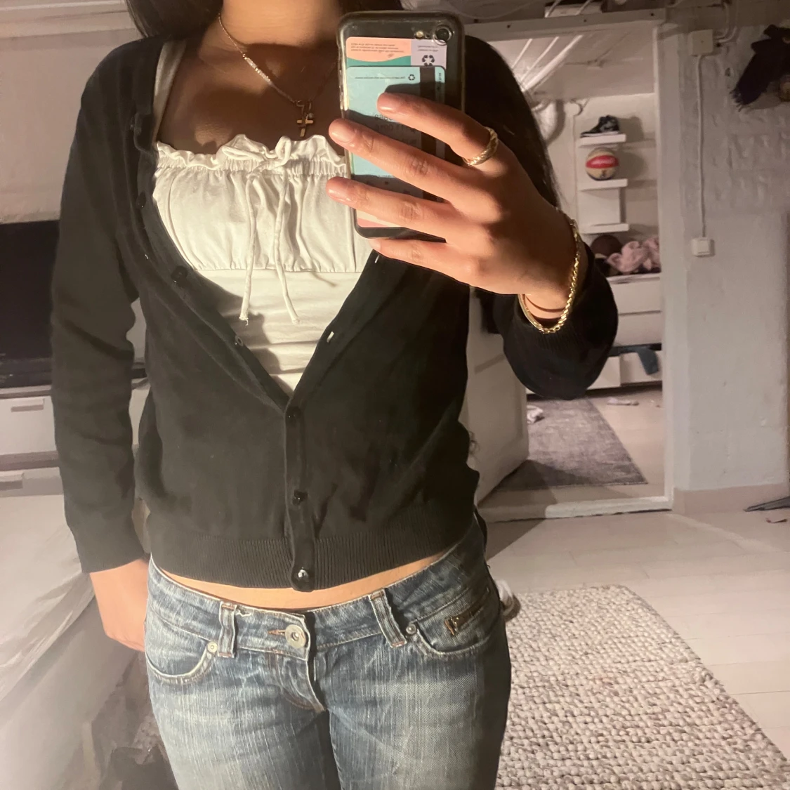 Svart kofta med knappar - 92