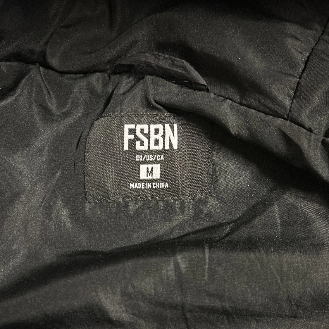 Svart quiltad jacka från FSBN - 91