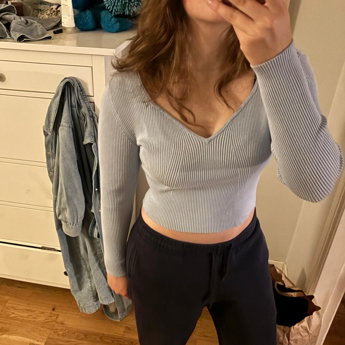 Ljusblå ribbad tröja - 90