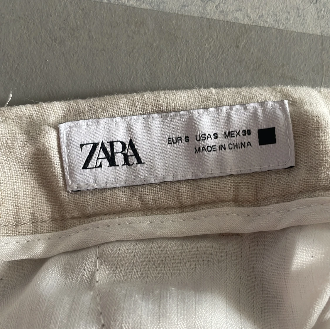 Zara linnebyxor S - 91