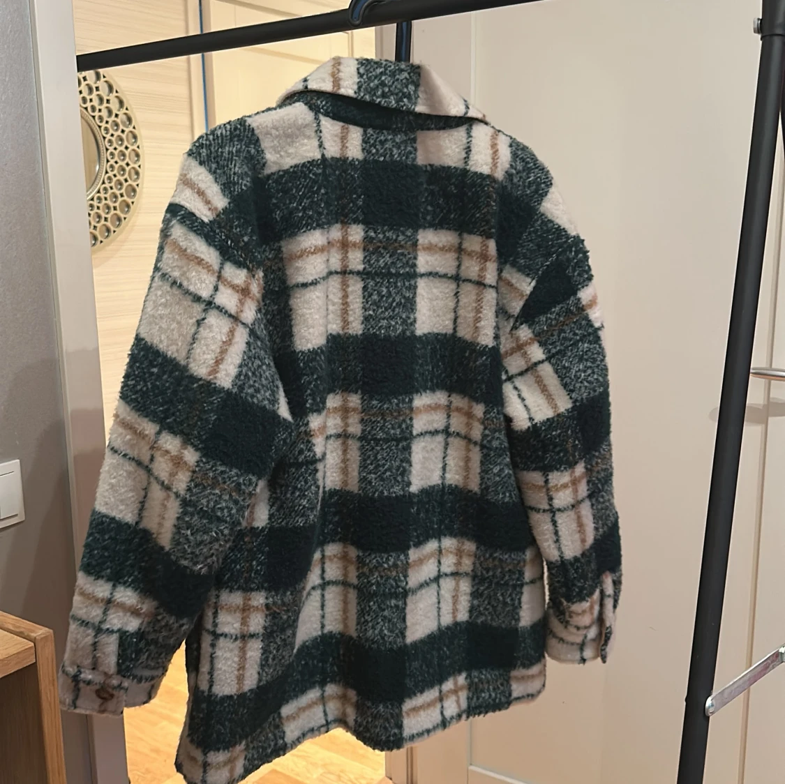 Rutig jacka från Abercrombie & Fitch - 90