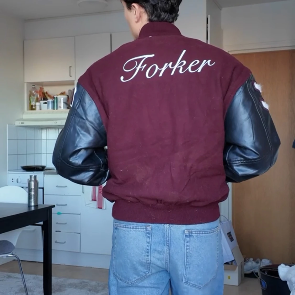 Vinröd och svart bomberjacka - 91