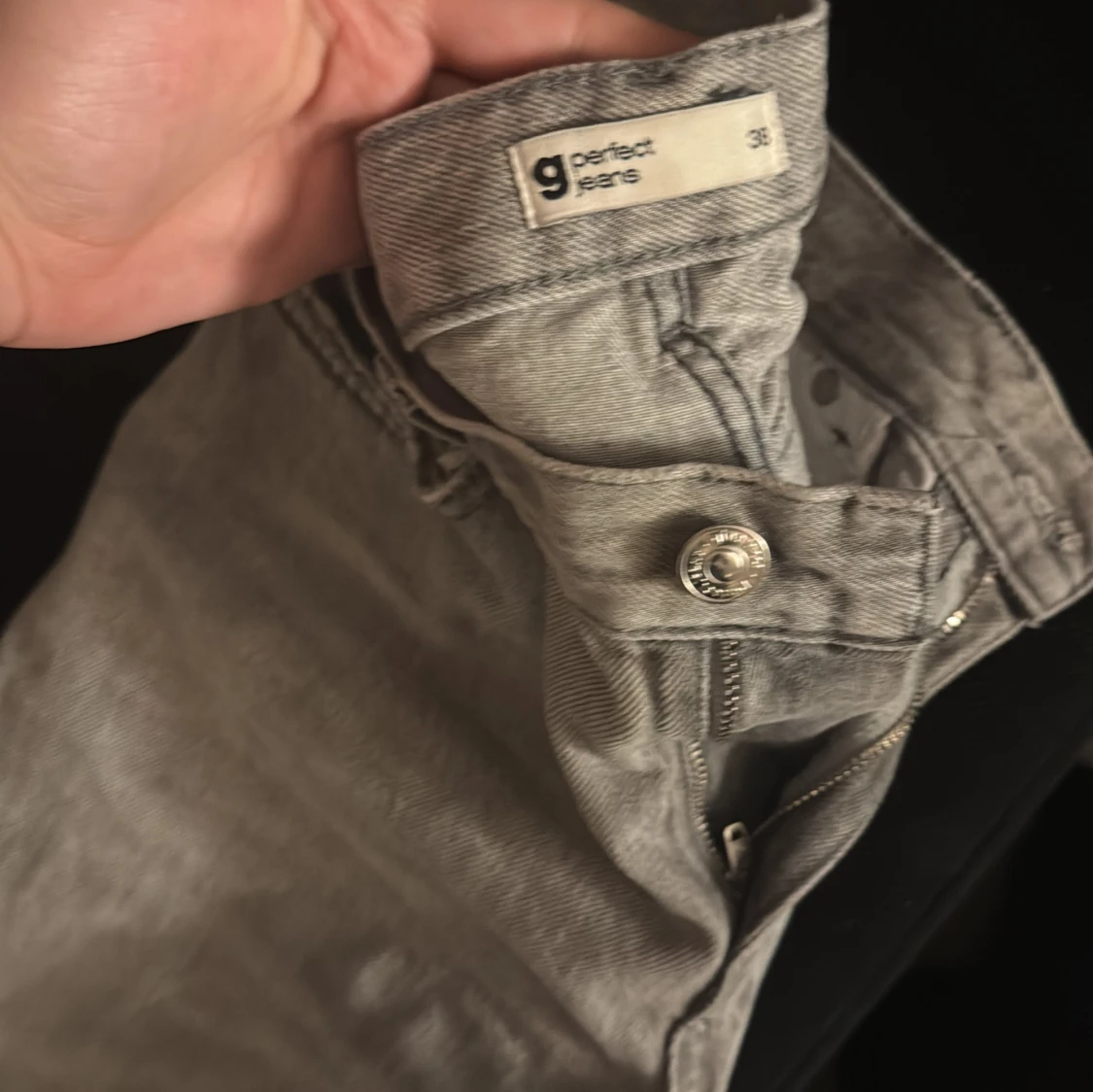 Grå jeans från Perfect Jeans - 90