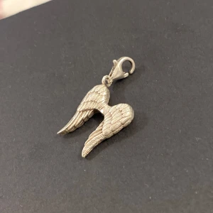 Berlock- äkta silver - Berlock i äkta silver från Guldfynd.💗