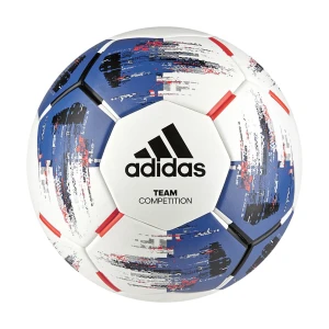 Fotboll/matchboll - Snygg fotboll från Adidas i modellen Team Competition. Bollen har en vit bas med blå och röda detaljer samt Adidas-loggan i svart. Perfekt för både träning och matchspel. Lite sliten. Skriv för fler bilder. Nypris: cirka 1900kr. Storlek 5