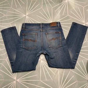 Nudie Jeans - Säljer dessa feta nudie jeans med en skön tvätt. Modellen heter Lean Dean och storleken är W31L32. De har inga defekter. Hör av dig om du är intresserad!🤙