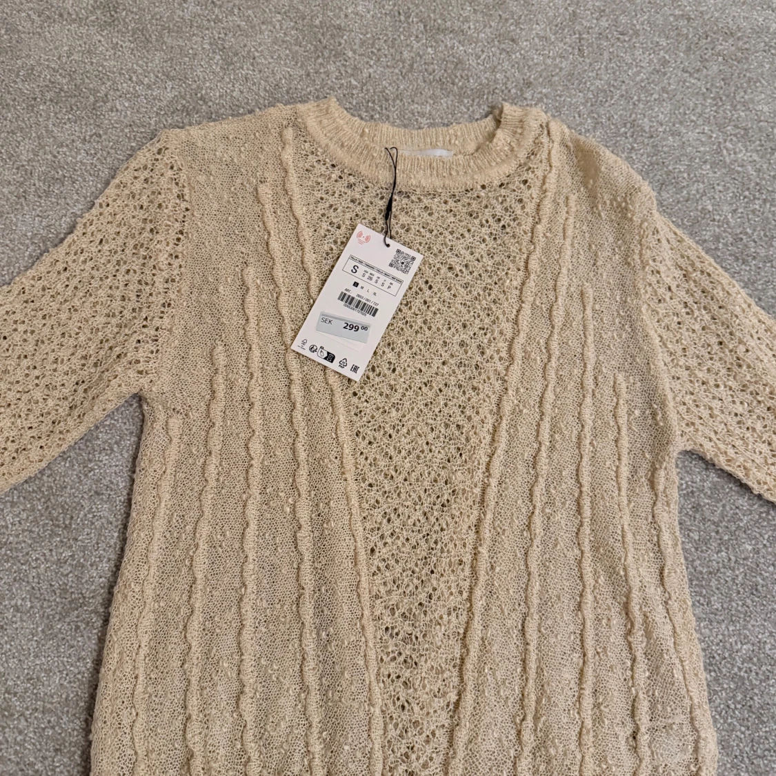 Beige tröja  - 90