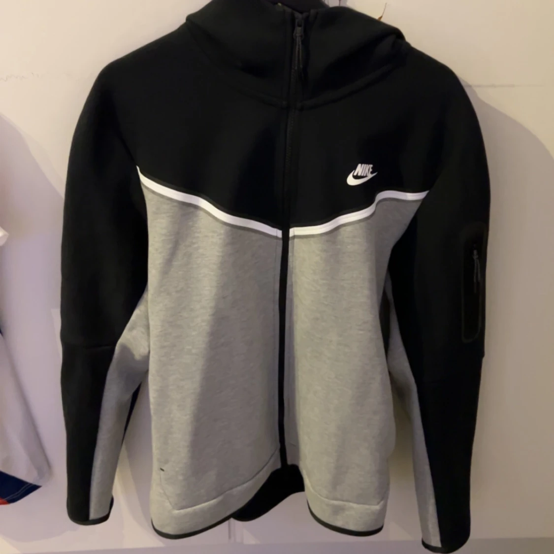 Nike Tech Fleece - 90