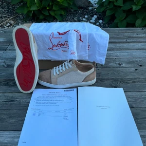 Christian Louboutin skor - Fina skor i strl 44