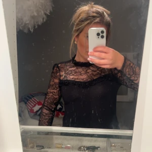 Blus  - Mycket bra skick 