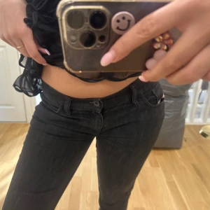 Diesel jeans  - snygga kommer ej till användning, långa vid benen 34-36