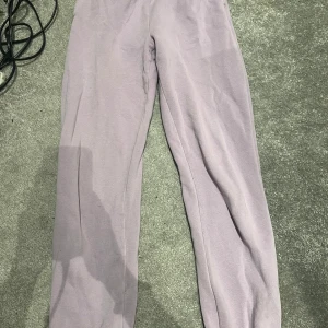 Gina mjukis - gina mjukis storlek:xs pris:40kr 