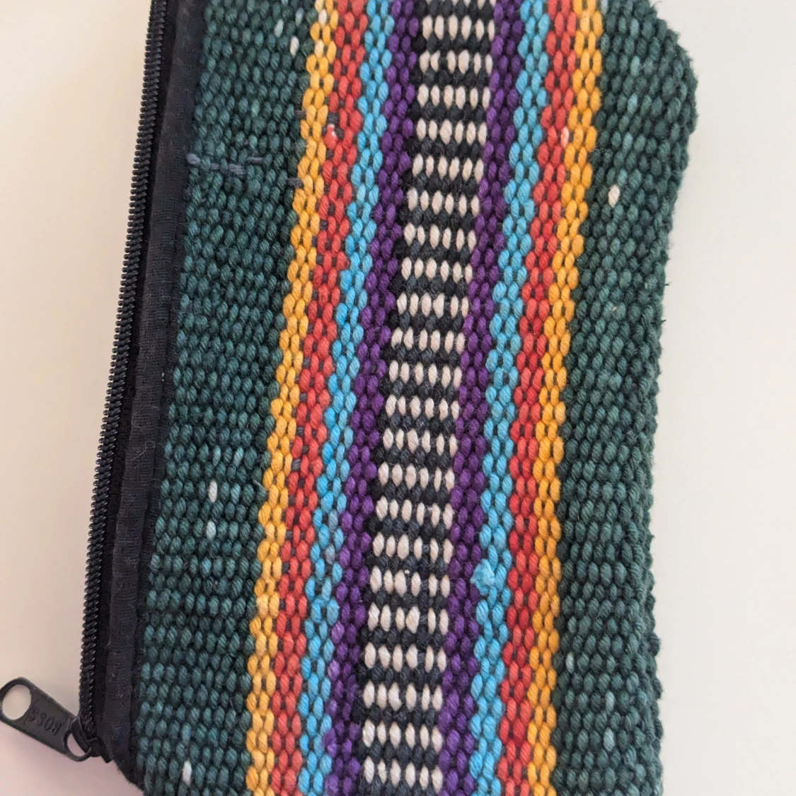 Färgglad randig plånbok med dragkedja - 90