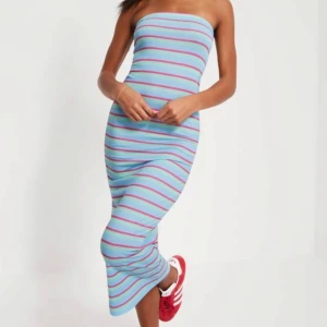 Striped dress- Nelly  - Använt en gång.