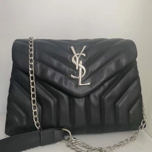 Väska - Perfekt skick!!