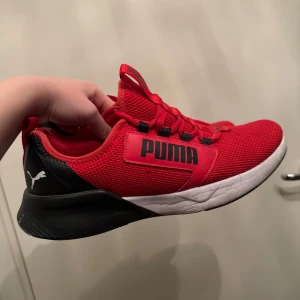 Puma skor  - Storlek 44.5