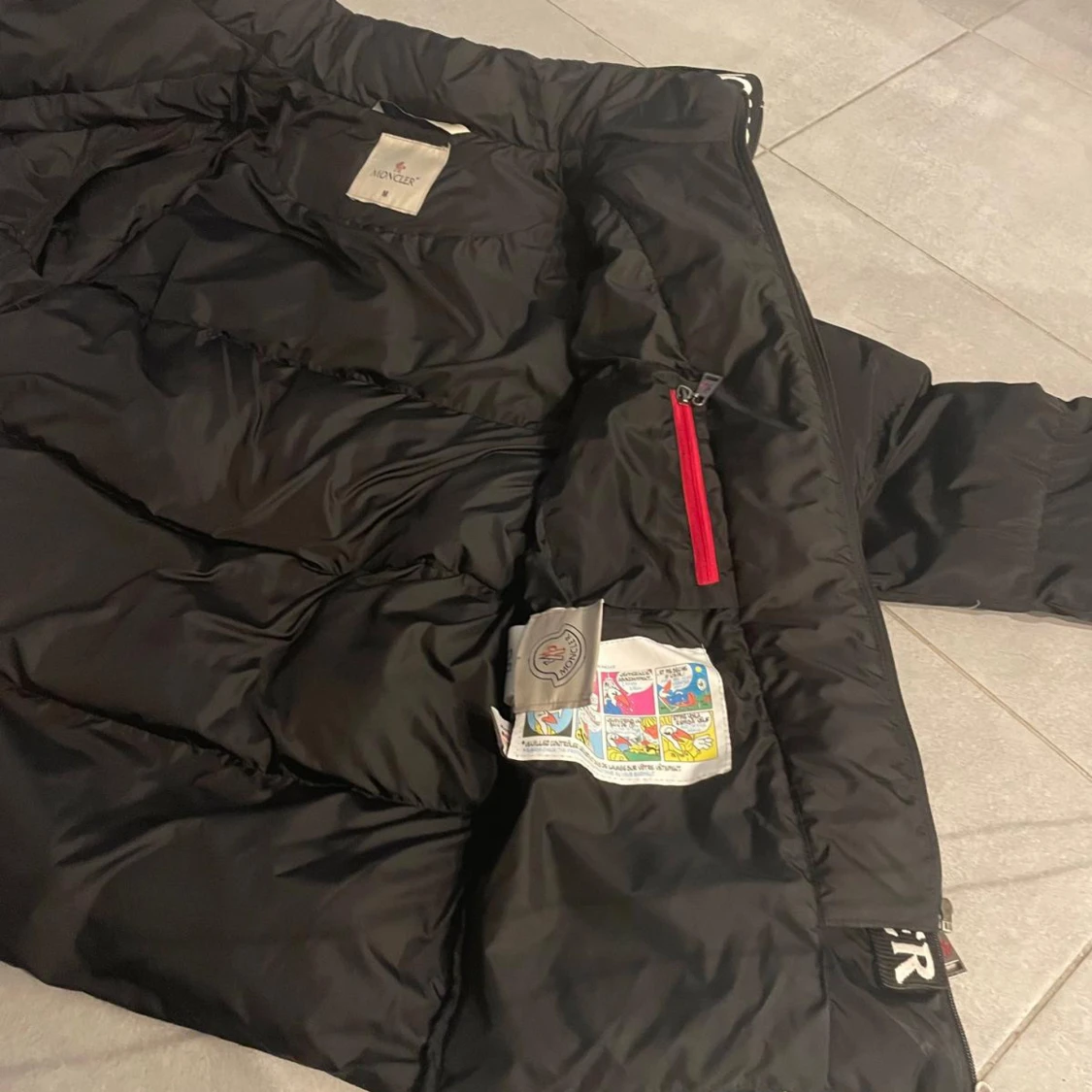 Moncler jacka  - 91