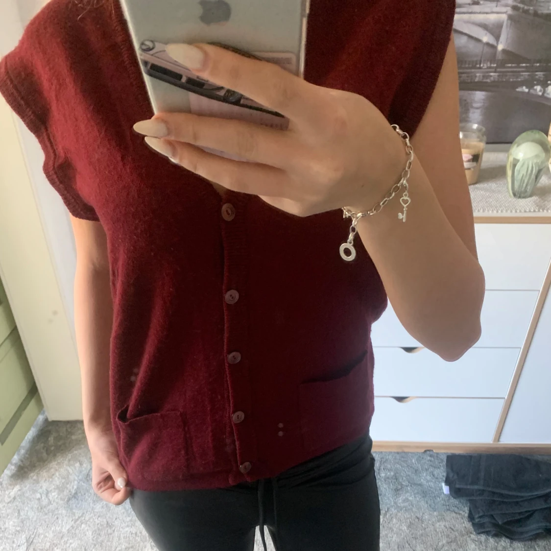 Vinröd stickad kofta  - 91