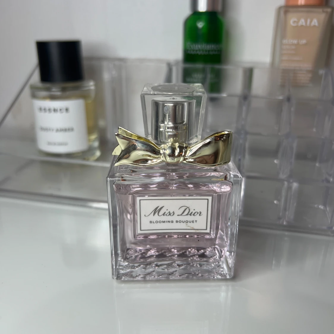 Säljer min DIOR PARFYM 