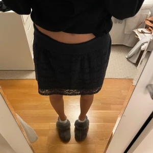 Blå kjol  - Blå kjol från h&m 